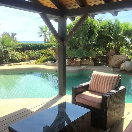 Villa En Primera Linea เบรา ภายนอก รูปภาพ